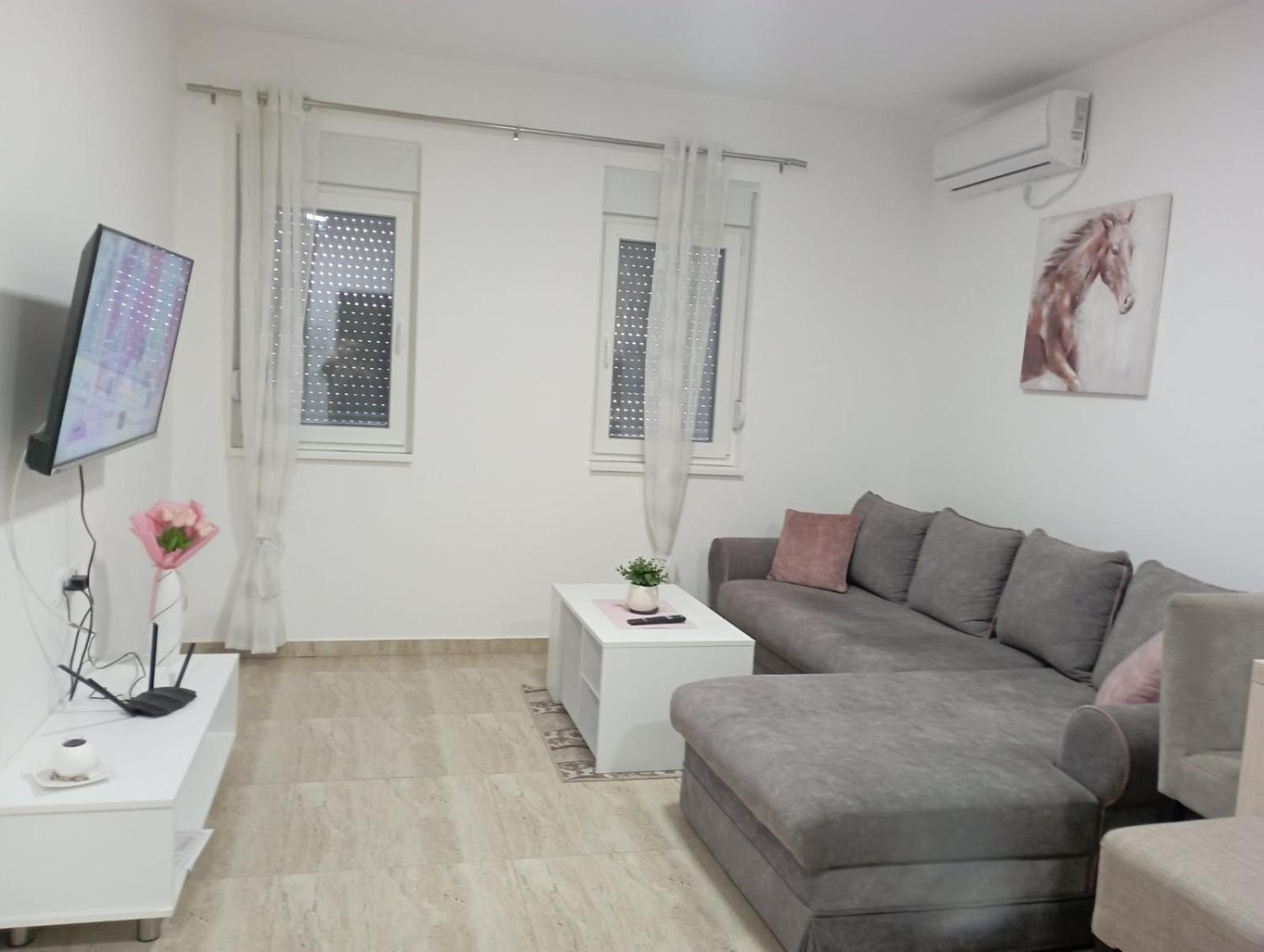 Apartmani Marija Vrdnik Dış mekan fotoğraf
